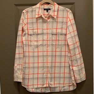 Banana Republic Women’s Button Down